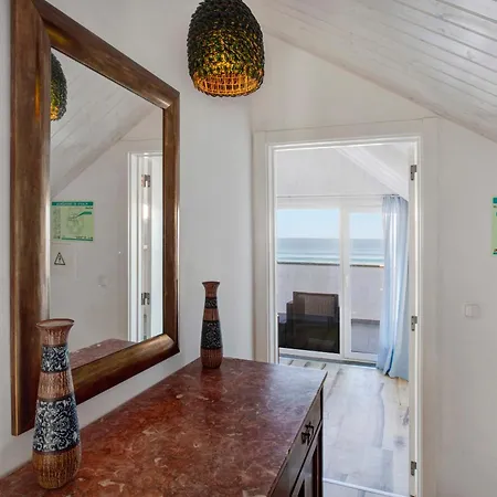 Surfcastle And Surf School Casa vacanze Ilha de Terra