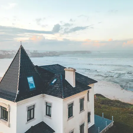 Casa vacanze Surfcastle And Surf School Ilha de Terra